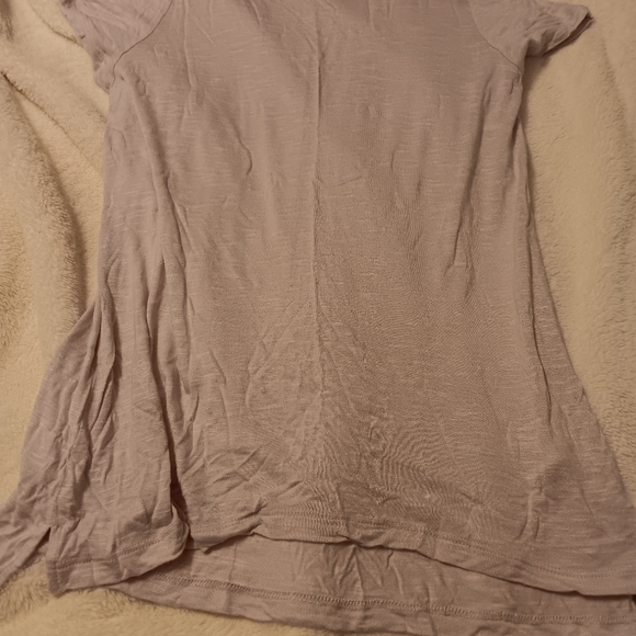 Nwot Lt Mauve Jeanne beker tshirt w/ gorgeous full silver beaded  neckline, fine - Picture 2 of 6